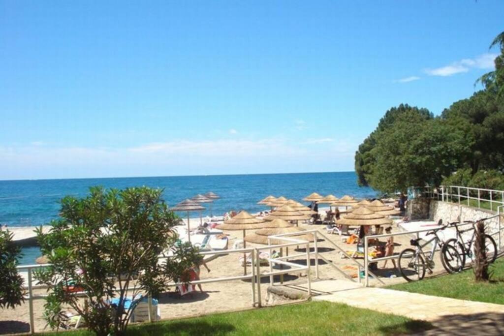Apartment Nebo Пореч Екстериор снимка