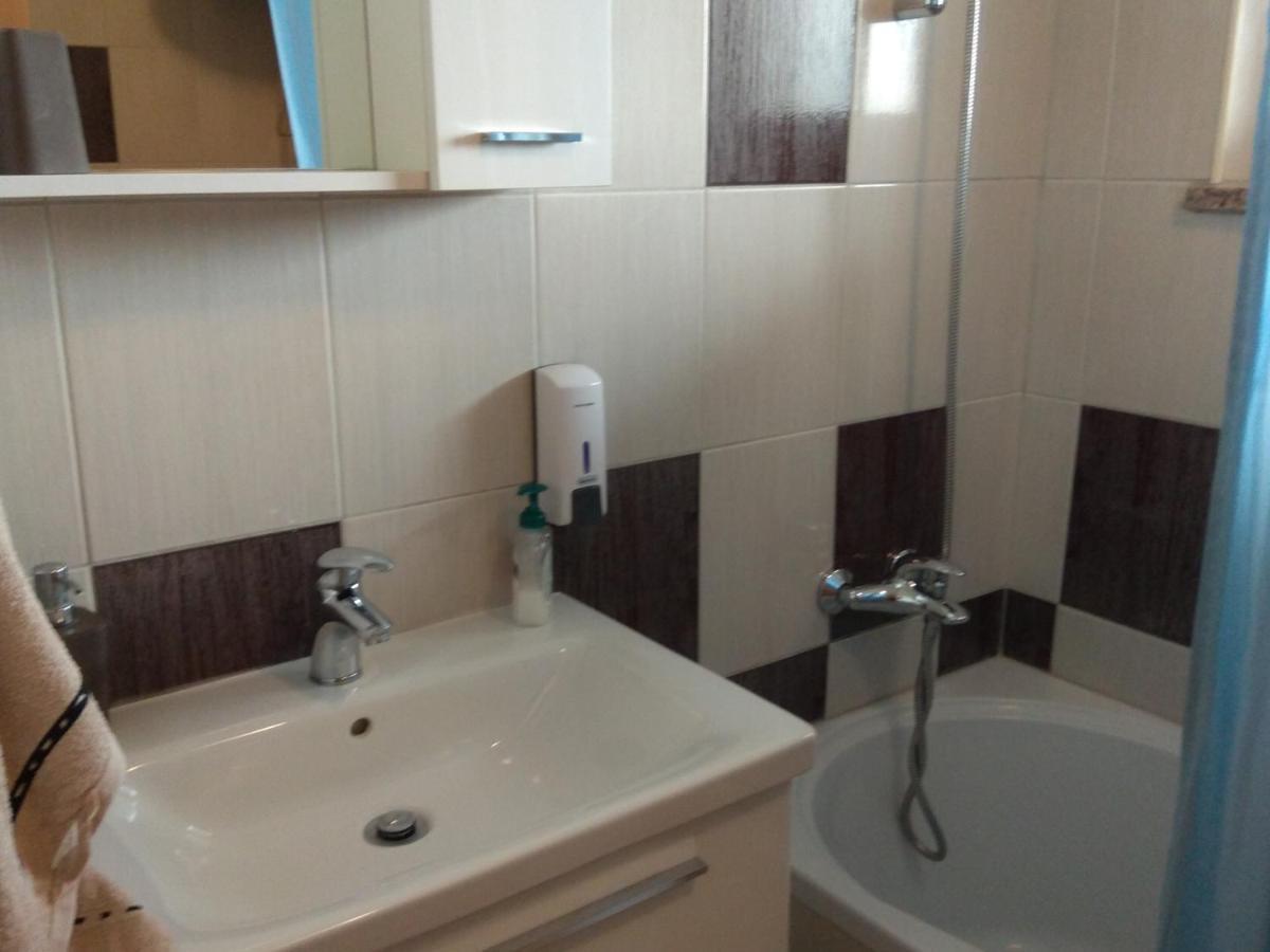 Apartment Nebo Пореч Екстериор снимка